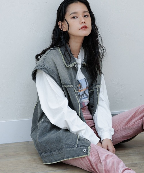 FOREVER 21(フォーエバー トゥエンティーワン)の「【2023AW】2WAYデニムジャケット(デニムジャケット・レディース・ブルー/ブラック・FREE)」の3枚目の写真