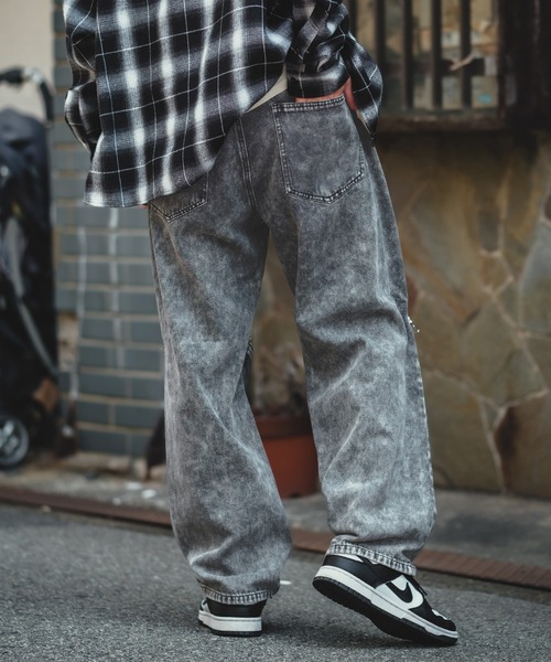 improves(インプローブス)の「ヒザZIP ワイド ケミカルデニム/ツイル バギーパンツ(デニムパンツ・メンズ・ケミカルウォッシュ/ホワイト/ブラック/ブラック系・MEDIUM/LARGE)」の15枚目の写真