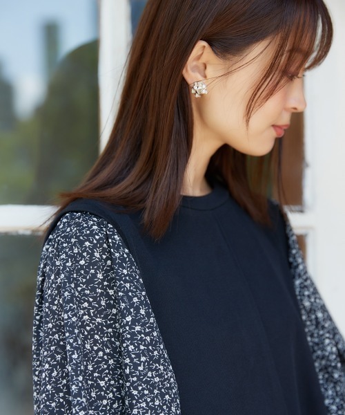 nissen(ニッセン)の「異素材使いボリューム袖カットソーロング丈ワンピース(ワンピース・レディース・チャコール/ブラック/ネイビー・S/L/LL/M)」の22枚目の写真