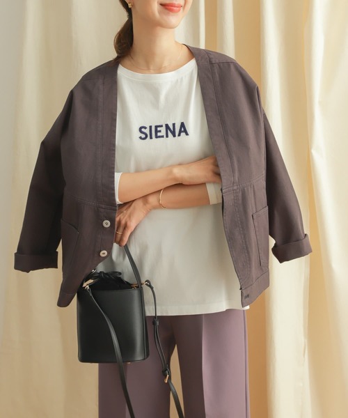 URBAN RESEARCH DOORS（アーバンリサーチドアーズ）の「刺しゅうロゴロングスリーブTシャツ（Tシャツ/カットソー・レディース・ネイビー/ベージュ系その他・MEDIUM）」の21枚目の写真