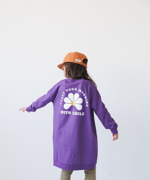 BAYFLOW（ベイフロー）の「アソートロゴビッグワンピース(KIDS)（ワンピース・キッズ・アイボリー/ブラック/パープル/オレンジ・130cm/140cm/110cm/150cm/120cm）」の15枚目の写真