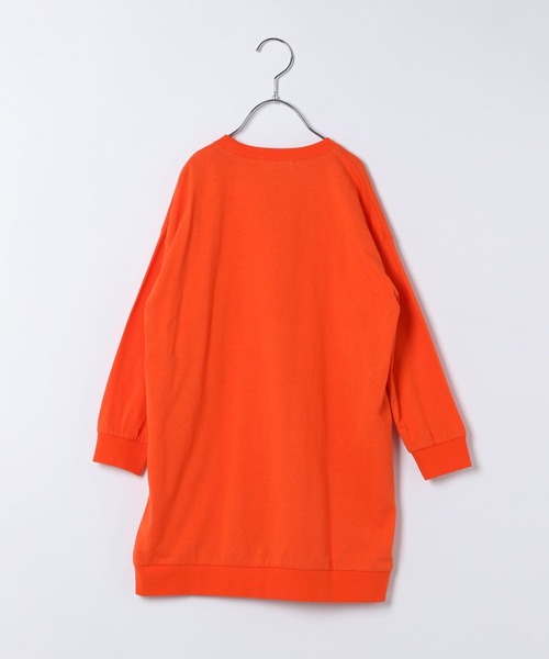BAYFLOW（ベイフロー）の「アソートロゴビッグワンピース(KIDS)（ワンピース・キッズ・アイボリー/ブラック/パープル/オレンジ・130cm/140cm/110cm/150cm/120cm）」の18枚目の写真