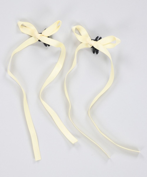 SPINNS(スピンズ)の「【2個セット】サテンリボンヘアクリップ(バレッタ/ヘアクリップ・レディース・ピンク/イエロー/ブラック/グレー/ホワイト・ONESIZE)」の4枚目の写真