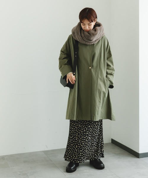 URBAN RESEARCH（アーバンリサーチ）の「ファースヌード（ネックウォーマー/スヌード・レディース・グレー系その他/アイボリー/チャコールグレー・FREE）」の19枚目の写真