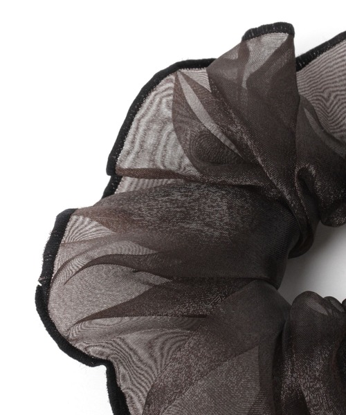 LAKOLE（ラコレ）の「オーガンジーシュシュ / 273498（シュシュ・レディース・ピンク/ブラック/ブルー・FREE）」の4枚目の写真