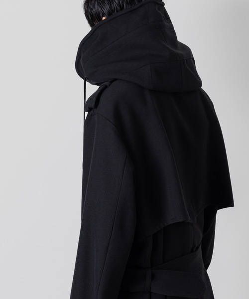 ato（アトウ）の「MILITARY TRENCH HOOD COAT（トレンチコート・メンズ・ブラック/ブラウン・44/46/48）」の19枚目の写真