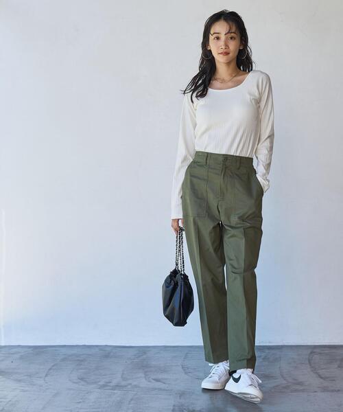 coen（コーエン）の「バックサテンベイカーパンツ（カーゴパンツ・レディース・オリーブ/ブラック・S/M/L）」の14枚目の写真