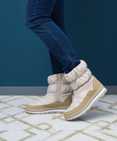 moz（モズ）の「moz(モズ)防水 裏ボア サイドジップダウンブーツ