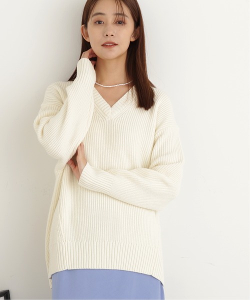 N.(N. Natural Beauty Basic)(エヌエヌナチュラルビューティーベーシック)の「◆Vネック畦ニット(ニット/セーター・レディース・ブラウン/ピンク/オフホワイト/杢グレー・MEDIUM)」の5枚目の写真