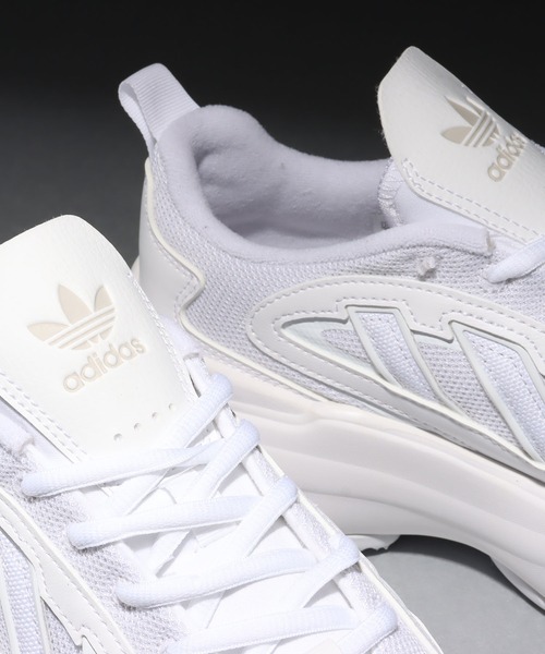 adidas(アディダス)の「adidas OZGAIA W / アディダス オズガイア W(スニーカー・レディース・ブラック/ホワイト/ピンク・23.0cm/23.5cm/24.0cm/24.5cm/25.0cm)」の11枚目の写真