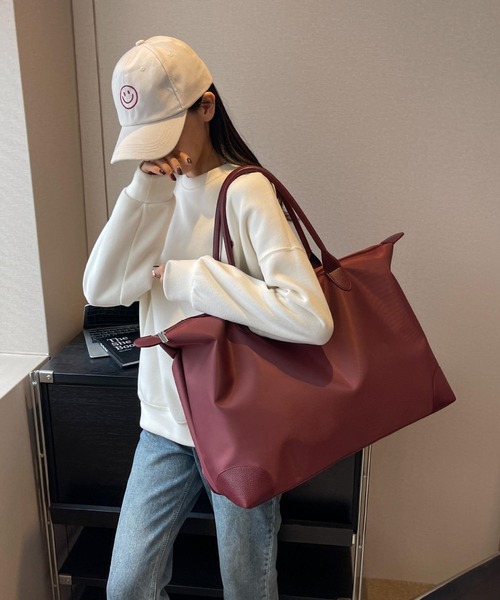 LA VORAGINE(ラ ヴォラジネ)の「撥水加工 ユニセックス大容量トラベルボストンバッグ ヨガ トレーニング スポーツ フィットネス ピラティス(ボストンバッグ・レディース・ブラック/ワイン/グレー/ピンク/パープル・FREE)」の14枚目の写真