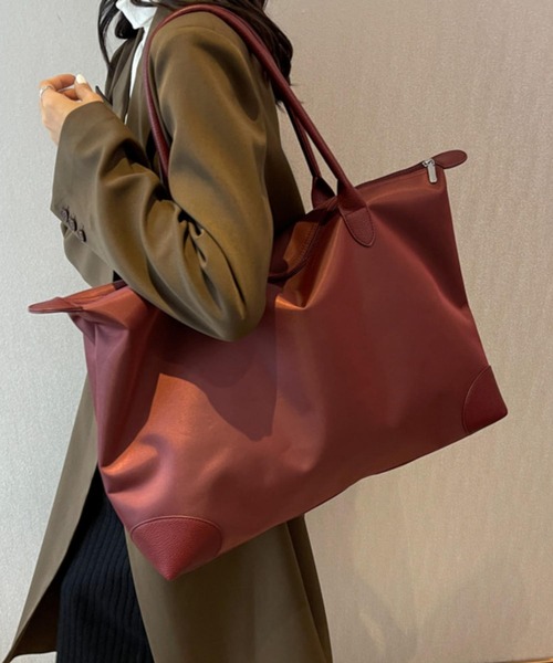 LA VORAGINE(ラ ヴォラジネ)の「撥水加工 ユニセックス大容量トラベルボストンバッグ ヨガ トレーニング スポーツ フィットネス ピラティス(ボストンバッグ・レディース・ブラック/ワイン/グレー/ピンク/パープル・FREE)」の10枚目の写真