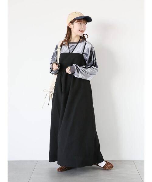 ehka sopo（エヘカソポ）の「サイドカットアウトキャミワンピース（ワンピース・レディース・ラベンダー/ブラック/キナリ・F）」の22枚目の写真