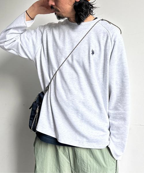 U.S. POLO ASSN.(ユーエスポロアッスン)の「1ポイントミニ裏毛ラグランプルオーバー(Tシャツ/カットソー・メンズ・オフホワイト/グレー/アイボリー/ブラック/ホワイト・MEDIUM/LARGE)」の5枚目の写真
