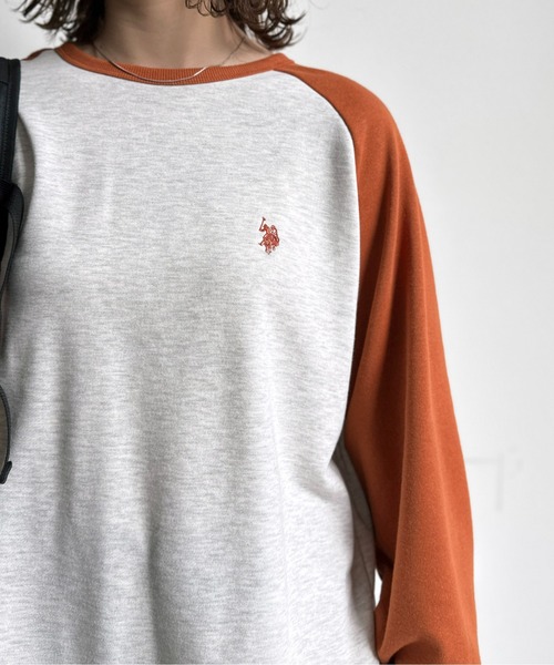U.S. POLO ASSN.(ユーエスポロアッスン)の「1ポイントミニ裏毛ラグランプルオーバー(Tシャツ/カットソー・メンズ・オフホワイト/グレー/アイボリー/ブラック/ホワイト・MEDIUM/LARGE)」の12枚目の写真