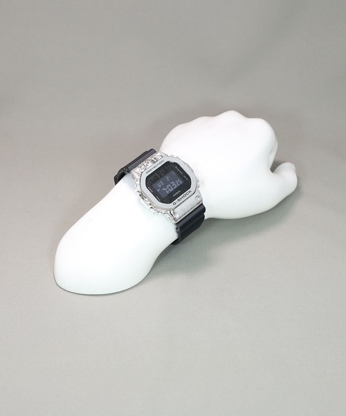 【WEB限定商品】GRUNGE CAMOUFLAGE Series / GM-5600GC-1JF（デジタル腕時計）｜G-SHOCK（ジーショック）