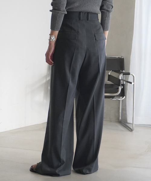 AP STUDIO（エーピーストゥディオ）の「ツイルハイウエステッドパンツ（スラックス・レディース・グレー/ネイビー・40/38/36/34）」の8枚目の写真