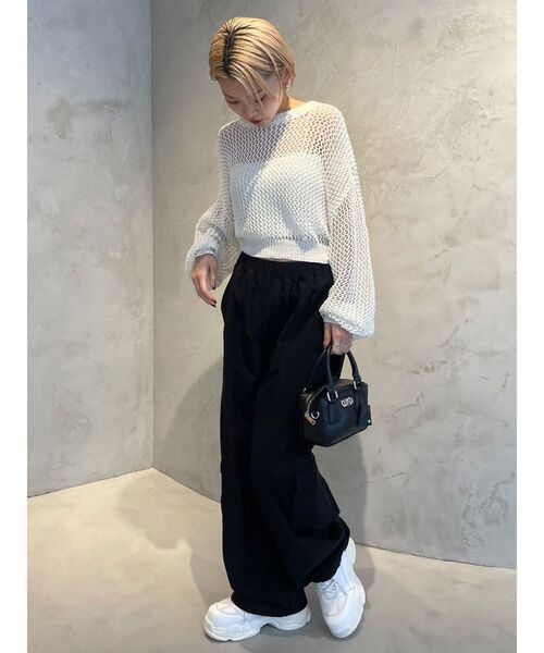 EMODA（エモダ）の「グリッターローゲージニット（ニット/セーター・レディース・ネイビー/オレンジ/ホワイト/ブラック・FREE）」の20枚目の写真