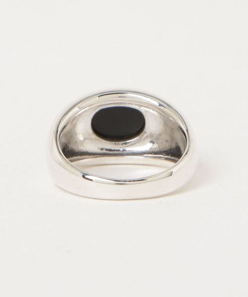Enasoluna(エナソルーナ)の「enasoluna Oval stone ring(onyx)(リング・レディース・シルバー・9/11/13)」の3枚目の写真