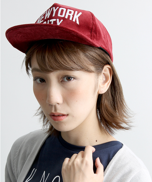 WEGO（ウィゴー）の「WEGO/NYCコーデュロイキャップ（キャップ・レディース・ベージュ/オフホワイト/ワイン/ネイビー・FREE）」の4枚目の写真