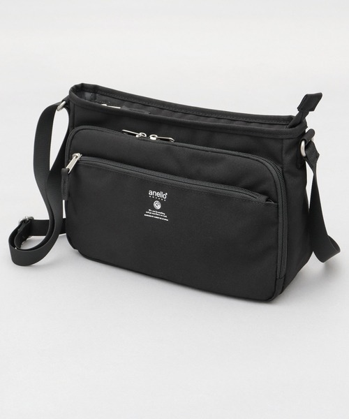 anello（アネロ）の「CABIN キャビン 撥水加工 10ポケット 多収納 ショルダーバッグ A5対応（ショルダーバッグ・レディース・グレイッシュベージュ/ブラック/スミクロ・FREE）」の4枚目の写真