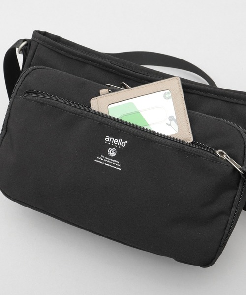 anello（アネロ）の「CABIN キャビン 撥水加工 10ポケット 多収納 ショルダーバッグ A5対応（ショルダーバッグ・レディース・グレイッシュベージュ/ブラック/スミクロ・FREE）」の13枚目の写真