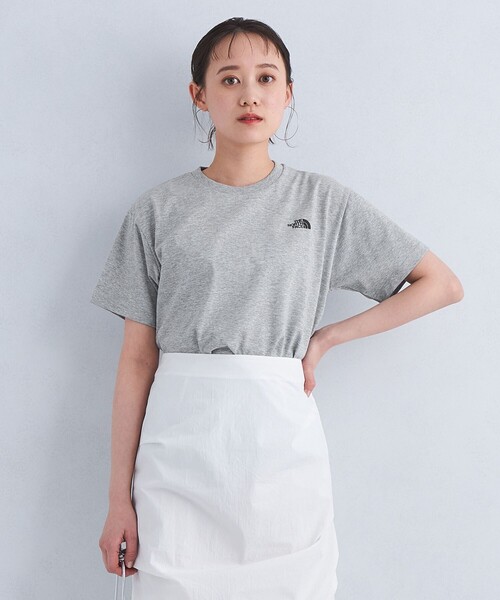 THE NORTH FACE(ザノースフェイス)の「<THE NORTH FACE>ショートスリーブ ヌプシ Tシャツ(Tシャツ/カットソー・レディース・グレー/オフホワイト/ブラック・M/L)」の3枚目の写真