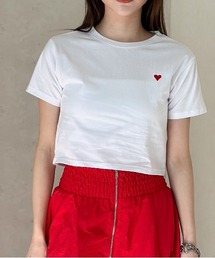 ショート丈ハート刺繍Tシャツ