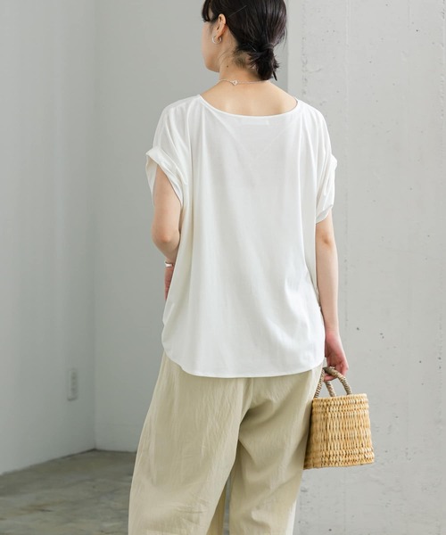 URBAN RESEARCH(アーバンリサーチ)の「フレンチスリーブとろみカットソー(Tシャツ/カットソー・レディース・ブルー系その他/ブラック/オフホワイト・FREE)」の7枚目の写真