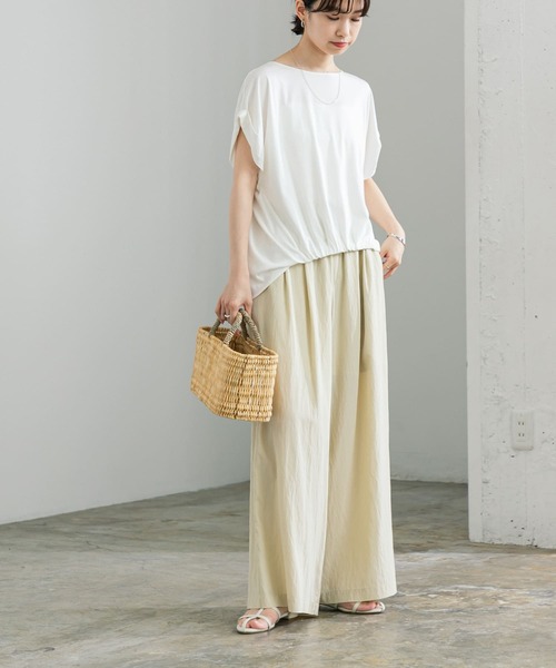 URBAN RESEARCH(アーバンリサーチ)の「フレンチスリーブとろみカットソー(Tシャツ/カットソー・レディース・ブルー系その他/ブラック/オフホワイト・FREE)」の8枚目の写真