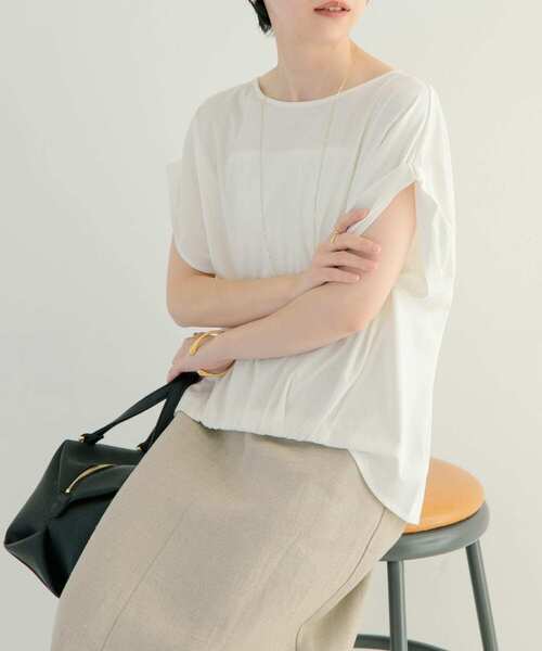 URBAN RESEARCH(アーバンリサーチ)の「フレンチスリーブとろみカットソー(Tシャツ/カットソー・レディース・ブルー系その他/ブラック/オフホワイト・FREE)」の11枚目の写真