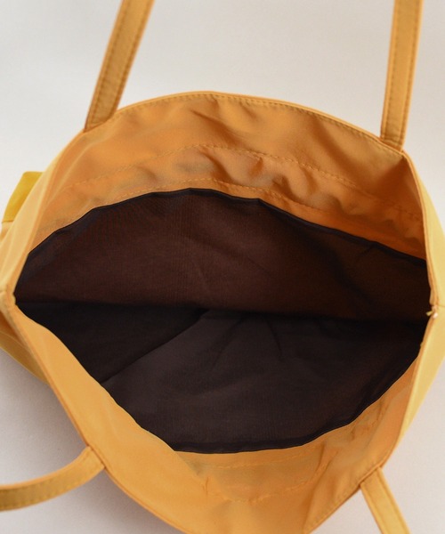 styiro(スタイロ)の「【A4サイズ収納可】BIG巾着ショルダーバッグ(ショルダーバッグ・レディース・ベージュ系その他/ブラック/ホワイト/イエロー・FREE)」の21枚目の写真