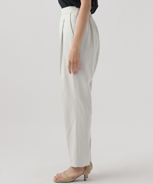 Elura（エルーラ）の「リネン混テーパードパンツ/111832（その他パンツ・レディース・ブラック/ライトグレー/ネイビー・LARGE/SMALL/MEDIUM）」の8枚目の写真