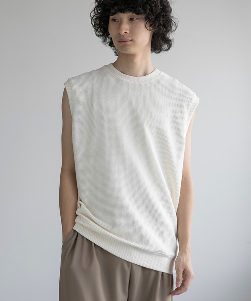 aimoha(アイモハ)の「aimoha men HEAVY COTTON KNIT VEST (SS)(ベスト・メンズ・オフホワイト/ダークグレー/ワインレッド/ブラック・X-LARGE/XX-LARGE/LARGE/XXX-LARGE)」の14枚目の写真