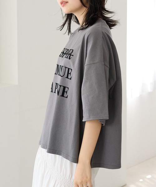 LAVEANGE(ラビアンジェ)の「フロッキーロゴプリントTシャツ(Tシャツ/カットソー・レディース・ホワイト/オフホワイト/チャコールグレー・M/LL/3L/4L/5L)」の22枚目の写真