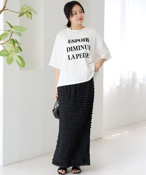 LAVEANGE(ラビアンジェ)の「フロッキーロゴプリントTシャツ(Tシャツ/カットソー・レディース・ホワイト/オフホワイト/チャコールグレー・M/LL/3L/4L/5L)」の16枚目の写真