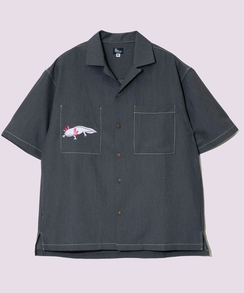 go slow caravan（ゴースローキャラバン）の「T/Rストレッチワンポイント刺繍O/Pシャツ（シャツ/ブラウス・メンズ・ブルー/ダークグレー/ベージュ・SMALL/MEDIUM/LARGE/X-LARGE）」の2枚目の写真