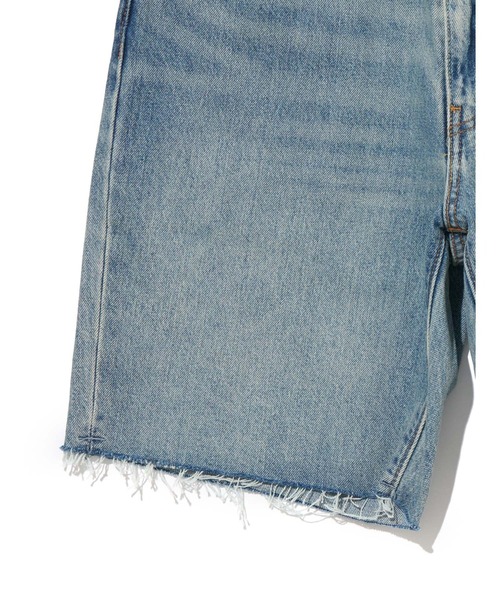 Levi's(リーバイス)の「Levi's/リーバイス 468 ルーズ ショートパンツ ライトインディゴ ASTRO JAM(デニムパンツ・メンズ・インディゴブルー・28inch/30inch/32inch/34inch/36inch)」の12枚目の写真