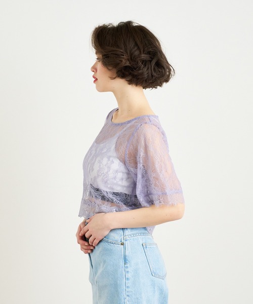 ANNA SUI NYC（アナ スイ エヌ ワイ シー）の「ANNA SUI NYC ボタニカルモチーフレースクロップドトップス（Tシャツ/カットソー・レディース・ブラック/ホワイト/パープル・FREE）」の17枚目の写真