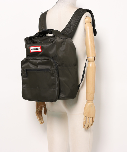 HUNTER(ハンター)の「NYLON PIONEER TOPCLIP BACKPACK(バックパック/リュック・レディース・ダークオリーブ・ONE SIZE)」の6枚目の写真