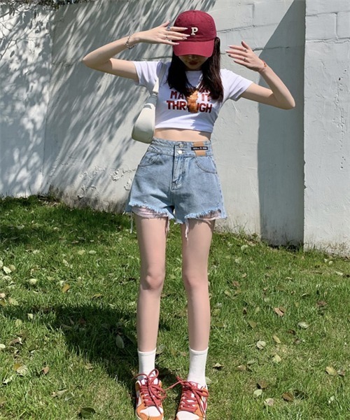 epa デニムハイウエストショートパンツ　M epa デニムハイウエストショートパンツ M - メルカリ