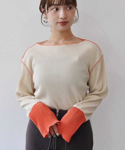 Meli rich（メリーリッチ）の「プリーツ配色プルオーバー（Tシャツ/カットソー・レディース・アイボリー/ブラック/ネイビー/ブラック系その他/ブルー系その他/ホワイト系その他・FREE）」の14枚目の写真