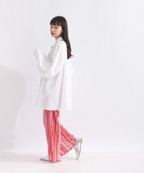 terrace(テラス)の「ドレープフレアーシャツブラウス(シャツ/ブラウス・レディース・オフホワイト/ストライプ・MEDIUM)」の17枚目の写真