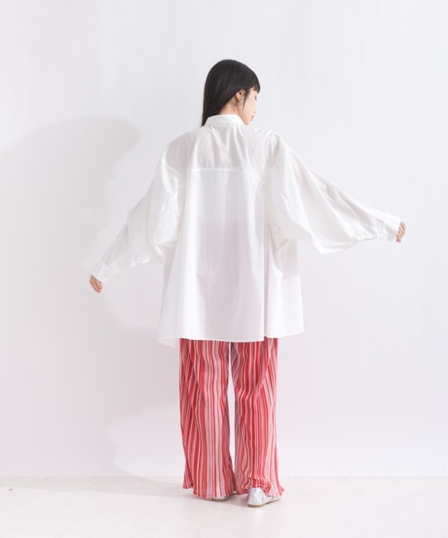 terrace(テラス)の「ドレープフレアーシャツブラウス(シャツ/ブラウス・レディース・オフホワイト/ストライプ・MEDIUM)」の18枚目の写真