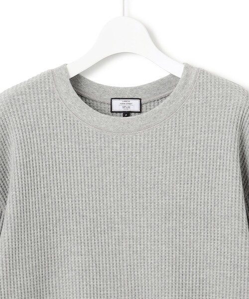 J.PRESS YORK STREET(ジェイプレスヨークストリート)の「【WOMEN】サーマルラウンドヘム ロングスリーブTシャツ(Tシャツ/カットソー・レディース・ブラック系/ライトグレー系/ホワイト系・F)」の5枚目の写真