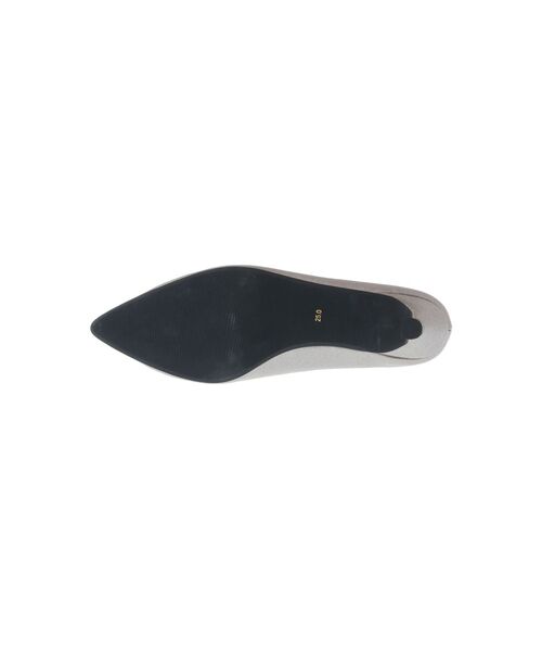 YECCA VECCA(イェッカヴェッカ)の「Vカットメタルヒールパンプス(パンプス・レディース・シルバー系その他/アイボリー/ブラック・22.5cm/23.5cm/24.5cm)」の10枚目の写真