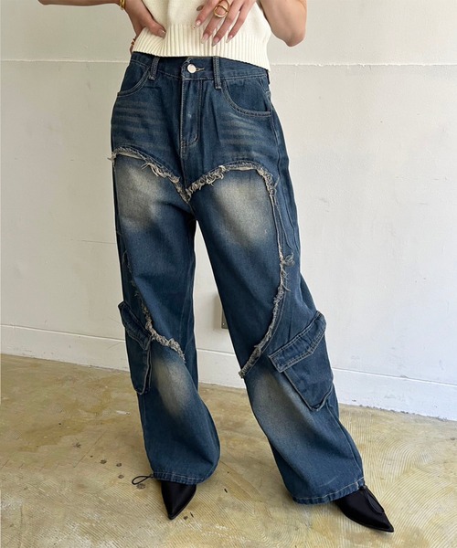 Jewelobe(ジュエローブ)の「ビッグハートシェイプカーゴデニムパンツ(デニムパンツ・レディース・ブルー・L/M)」の8枚目の写真