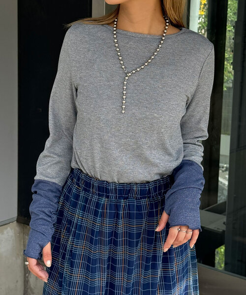 CIAOPANIC(チャオパニック)の「袖シャーリングラメリブ配色トップス(Tシャツ/カットソー・レディース・ブルー/グレー/ブラック/ホワイト・FREE)」の21枚目の写真