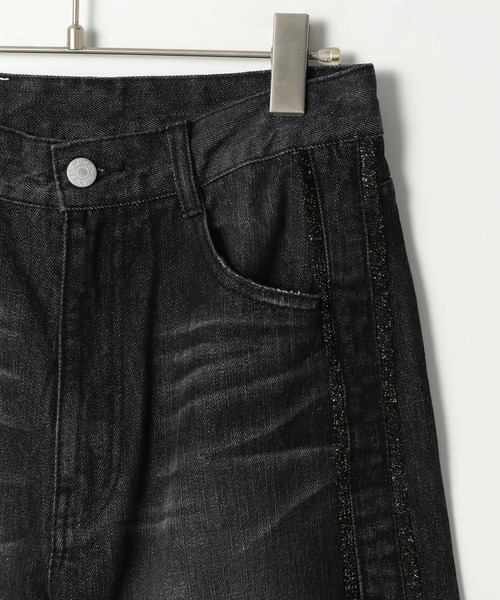 PAGEBOY（ページボーイ）の「フリンジラインデニムパンツ（デニムパンツ・レディース・ブラック/ブルー・SMALL/MEDIUM）」の17枚目の写真