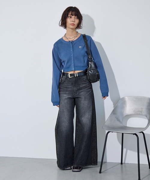 PAGEBOY（ページボーイ）の「フリンジラインデニムパンツ（デニムパンツ・レディース・ブラック/ブルー・SMALL/MEDIUM）」の22枚目の写真